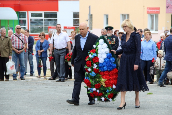 &quot;Ради жизни на земле даже можно с душой расстаться, чтобы в памяти многих людей навсегда в живых остаться&quot;