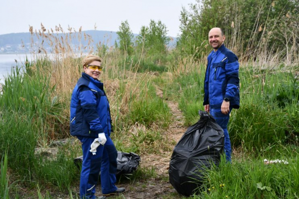 Энергетики провели субботник на берегах Исетского водохранилища