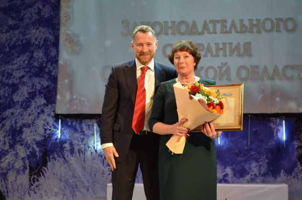 Дадим возможность медикам встретить Новый год дома!