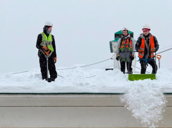 Не чистят - пишите в приложение