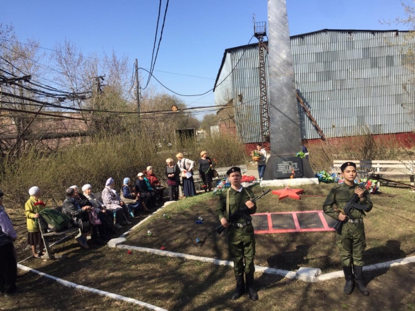 «Живые вечно благодарны вам»