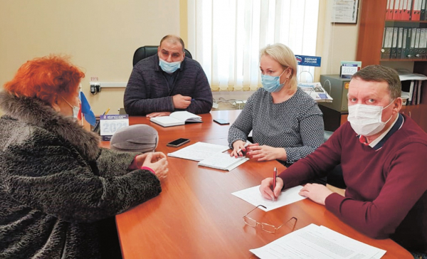 Снег – на полигон, уборку подъездов – под контроль