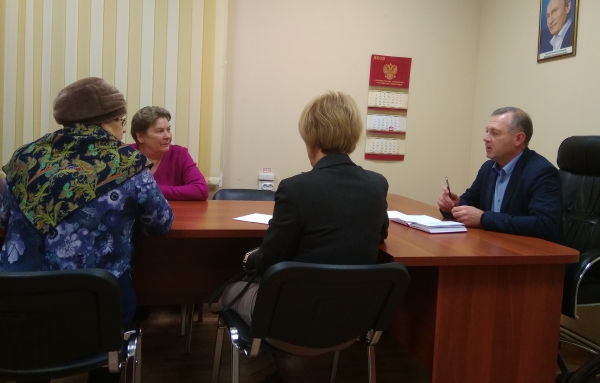 О парковке и роддоме, о деньгах и стадионе…