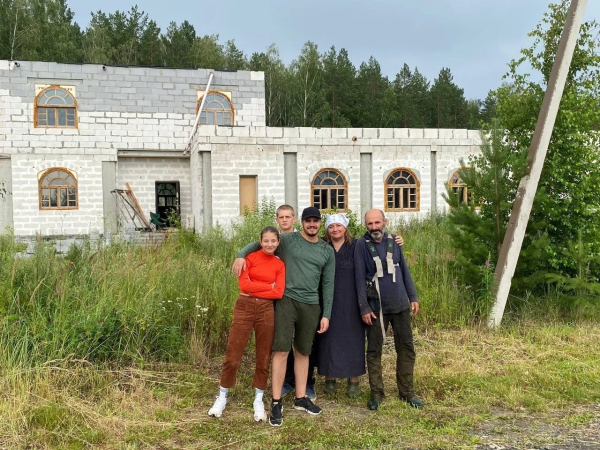 Жили-были Искандеровы: по дороге к мечте