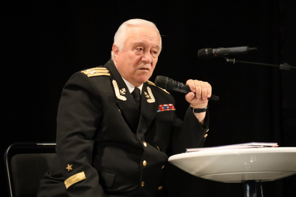 «От Исетского озера до подводных глубин»