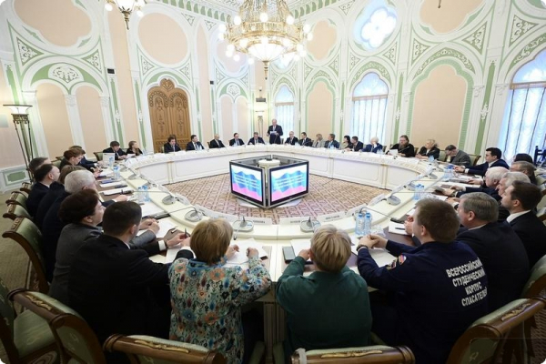 Шесть поводов для гордости