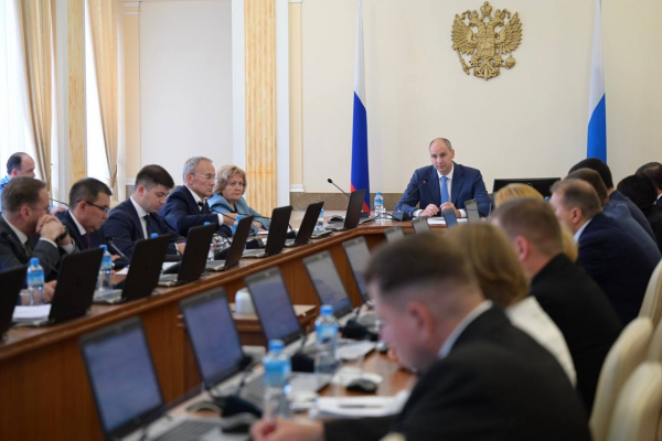Денис Паслер объявил о повышении зарплат «указным» категориям бюджетников