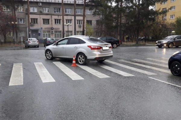 В Верхней Пышме водитель иномарки на переходе сбил женщину