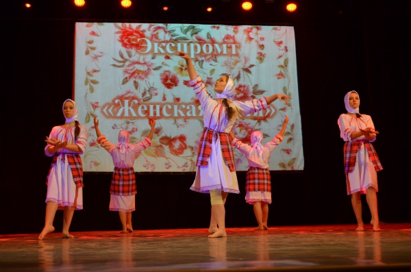Апрель для жителей Среднеуральска завершился в ритме танца