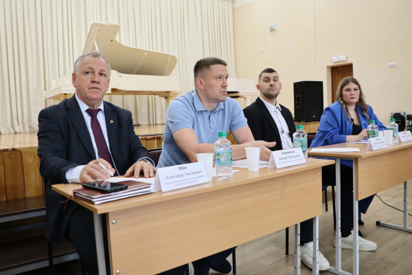 Кого поддержать и кого посчитать